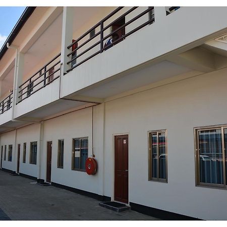 Wilhelmina Hotel & Apartments Paramaribo Luaran gambar