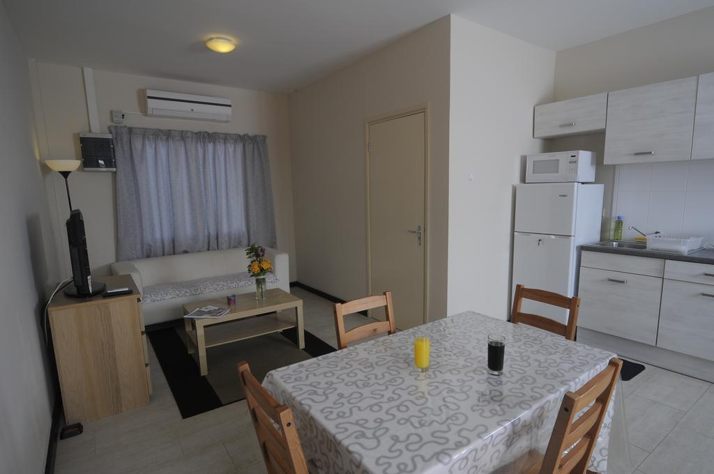 Wilhelmina Hotel & Apartments Paramaribo Luaran gambar